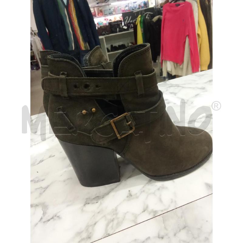 TRONCHETTO MARRONE BATA | Mercatino dell'Usato Benevento 4