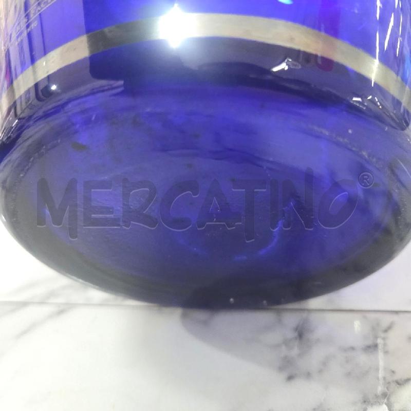 VASO VETRO BLU BORDO ARGENTATO VOLTO DONNA | Mercatino dell'Usato Benevento 3