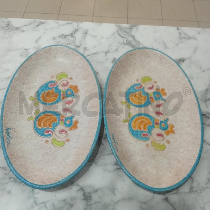 VASSOIETTI OVALI COPPIA TERRACOTTA UCCELLI BORDO AZZURRO KERAPINTA | Mercatino dell'Usato Benevento 1