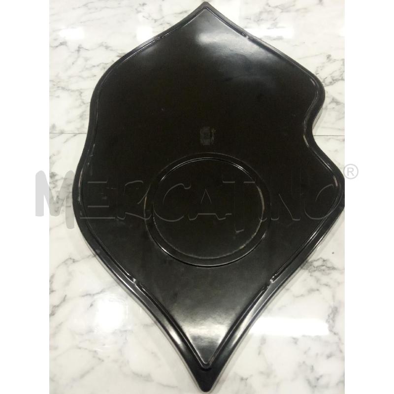 VASSOIO PLASTICA NERO FORMA LABBRA BACI MILANO | Mercatino dell'Usato Benevento 3