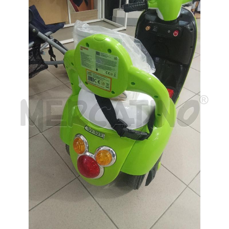 VESPA ELETTRICA VERDE BAMBINO KIDFUN  | Mercatino dell'Usato Benevento 3
