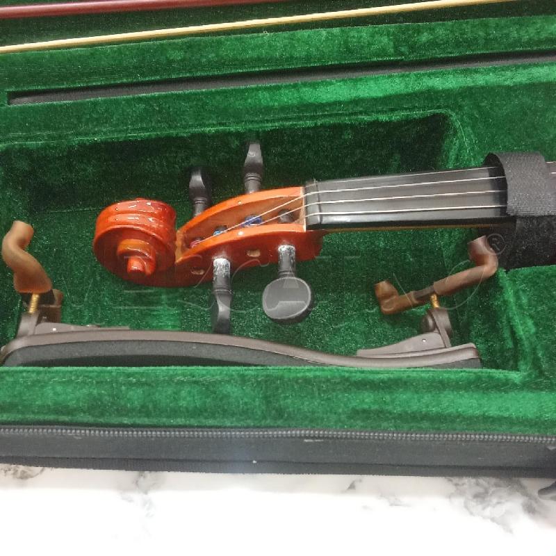 VIOLINO MARRONE INS NERO CORDERA  | Mercatino dell'Usato Benevento 2