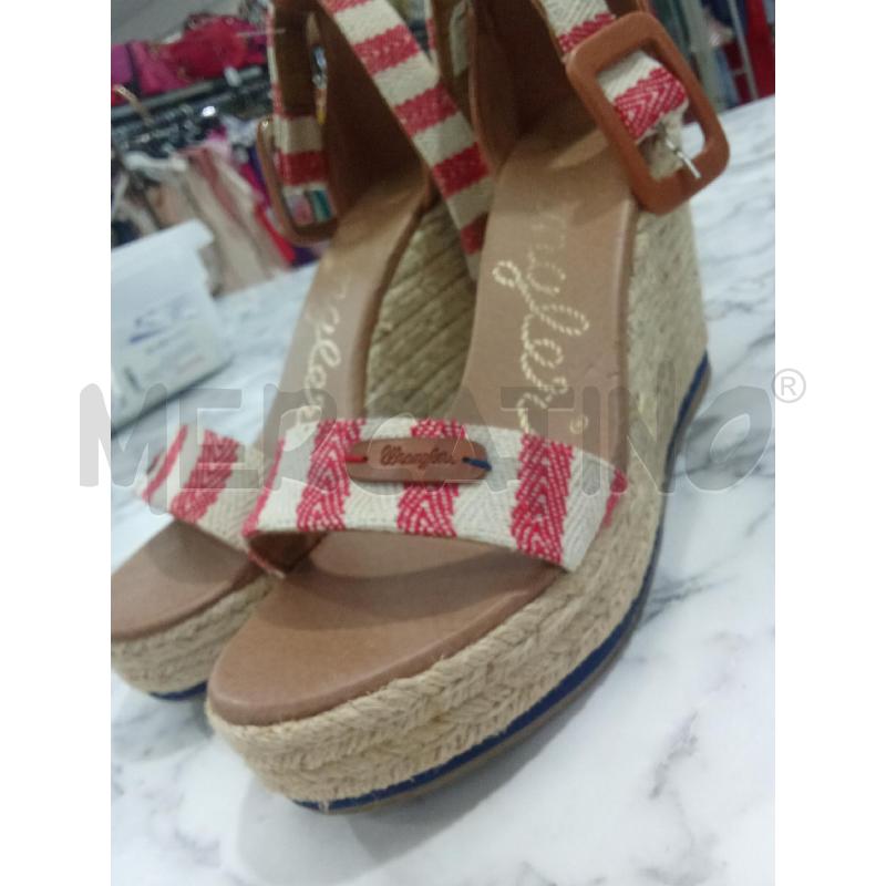 ZEPPA PAGLIA LACCETTO BIANCO E ROSSO WRANGLER | Mercatino dell'Usato Benevento 4