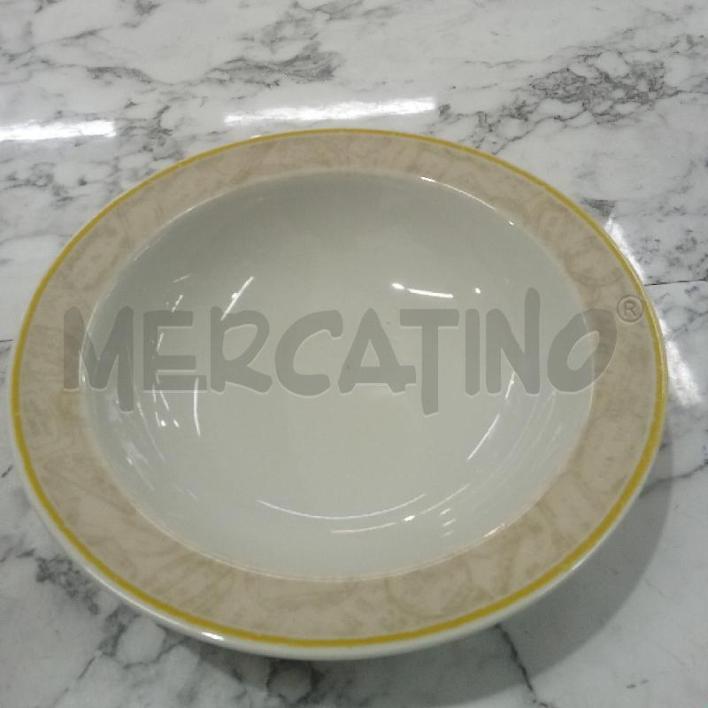 ZUPPIERA CER TONDA INS BEIGE ALVIERO MARTINI | Mercatino dell'Usato Benevento 1