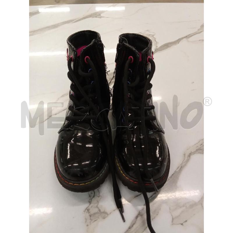 ANFIBI BAMBINA NERI VERNICE INS FUCISA ORIGINAL MARINES  | Mercatino dell'Usato San giorgio del sannio 1