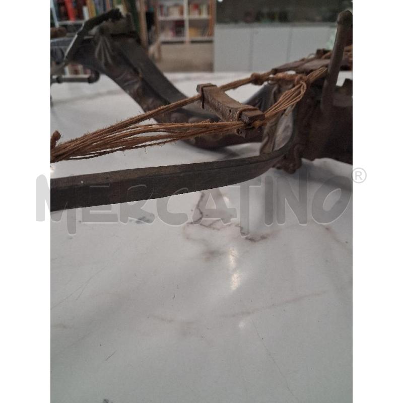 BALESTRA LEGNO APPLICAZIONI METALLO  | Mercatino dell'Usato San giorgio del sannio 4