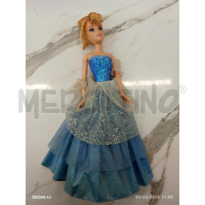 BARBIE DISNEY 2005 VESTITO AZZURRO CENERENTOLA | Mercatino dell'Usato San giorgio del sannio 1