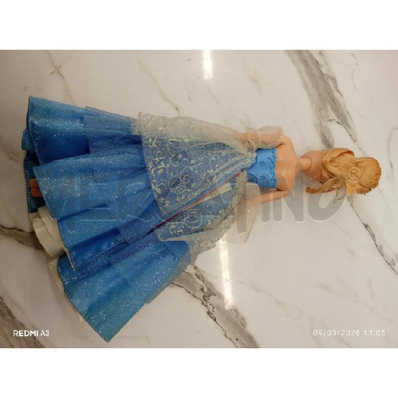 BARBIE DISNEY 2005 VESTITO AZZURRO CENERENTOLA | Mercatino dell'Usato San giorgio del sannio 2