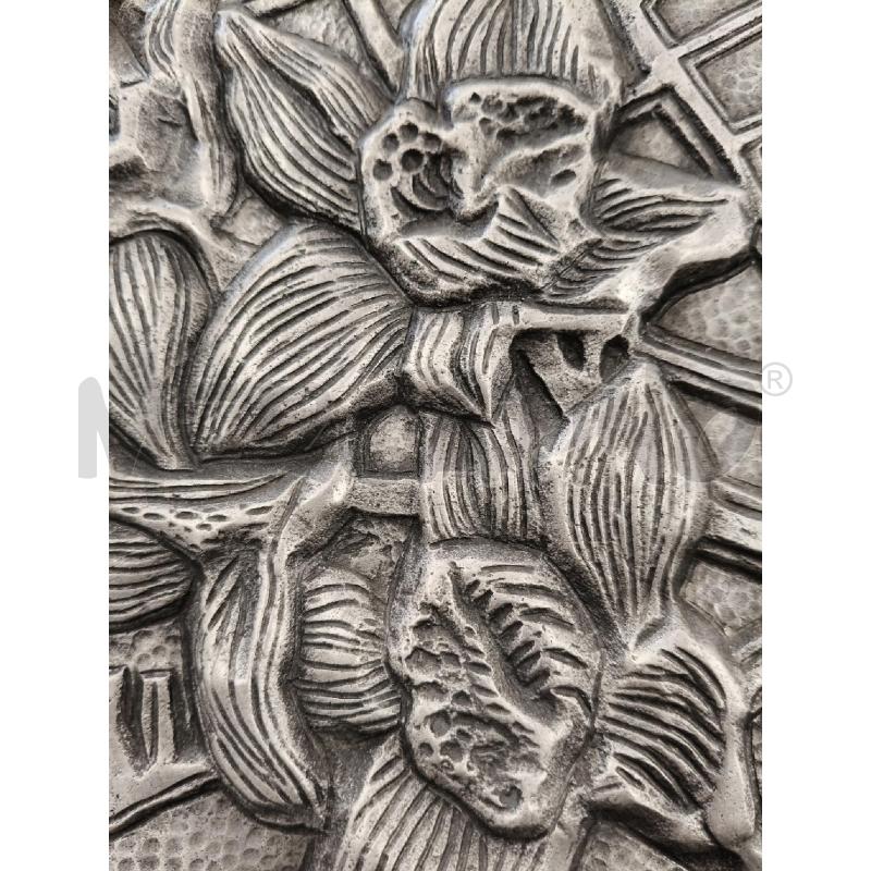 BASSOTTO PELTRO FIORI MARTELLATO  | Mercatino dell'Usato San giorgio del sannio 3