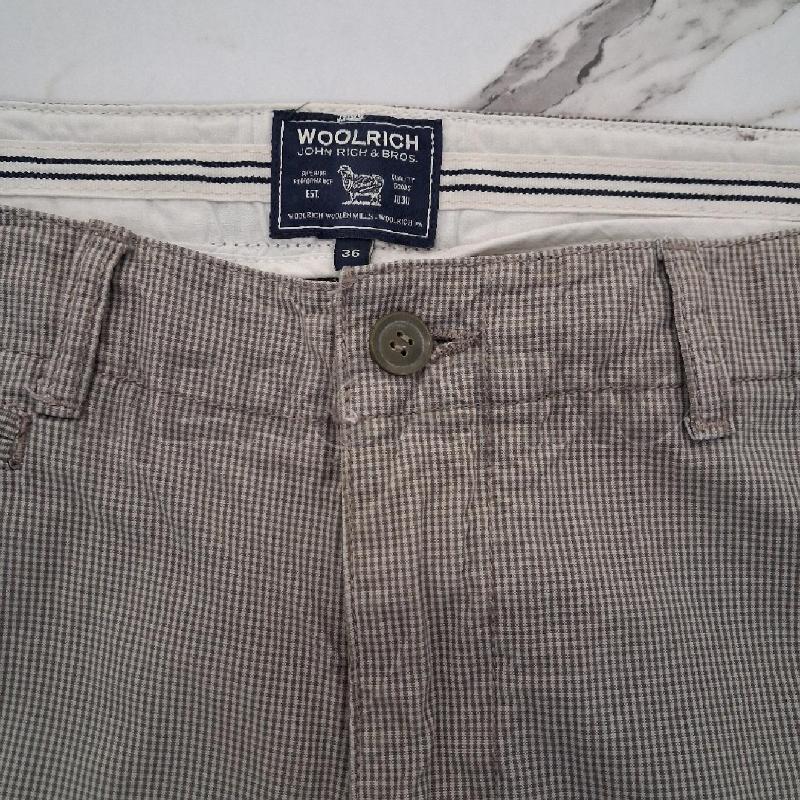 BERMUDA UOMO BEIGE TORTORA QUADRETTI PICCOLI  | Mercatino dell'Usato San giorgio del sannio 4