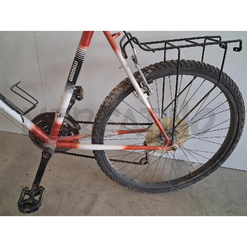 BICICLETTA DONISELLI BIANCA ROSSA CON CESTINO | Mercatino dell'Usato San giorgio del sannio 5