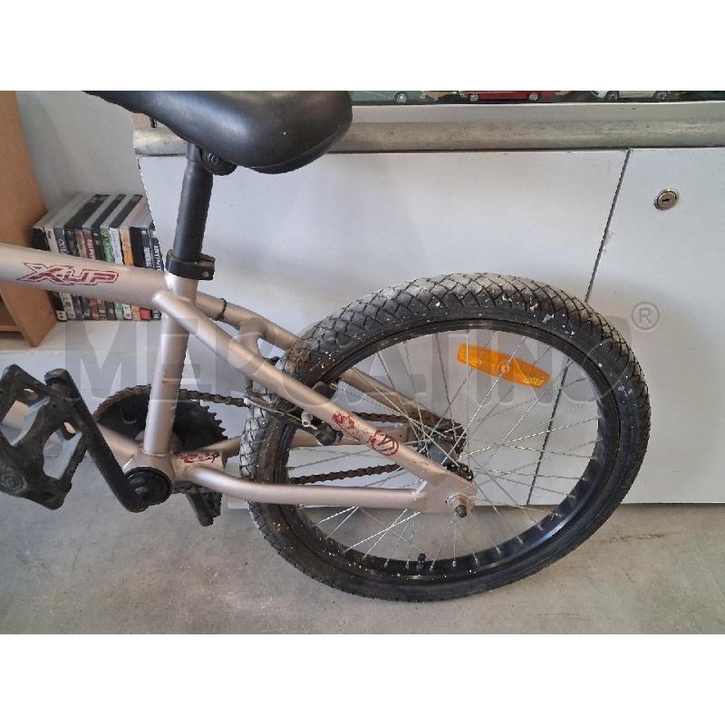 BICICLETTA ROSA BTWIN | Mercatino dell'Usato San giorgio del sannio 4