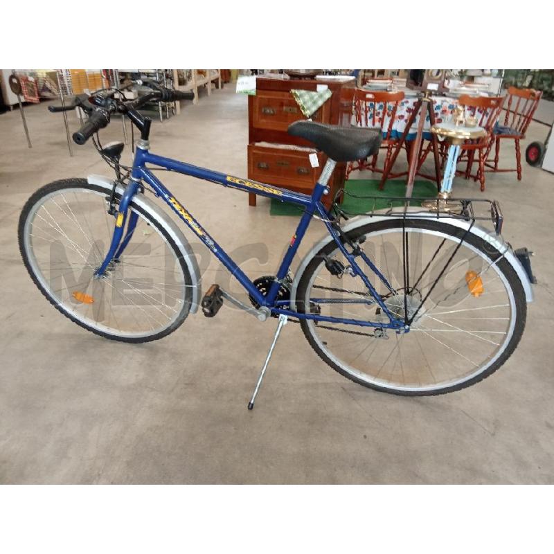 BICICLETTA UOMO BLU ECCESSE + PORTAPACCHI + LUCE TEXA  | Mercatino dell'Usato San giorgio del sannio 1