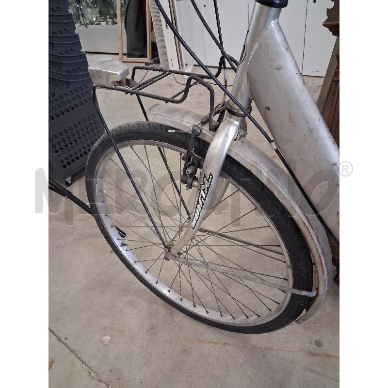 BICICLETTA UOMO BLU ELETTRICA HIGHT SPEED BICILASSE  | Mercatino dell'Usato San giorgio del sannio 3