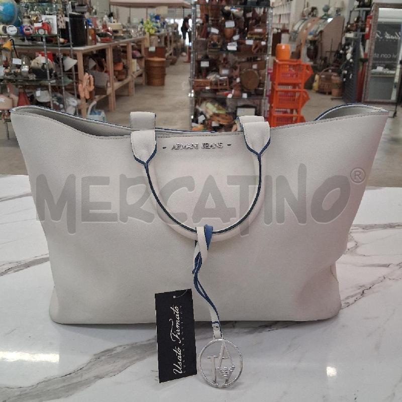 BORSA DONNA BIANCA SIMILPELLE LOGO METALLICO INTERNO BLU  | Mercatino dell'Usato San giorgio del sannio 1