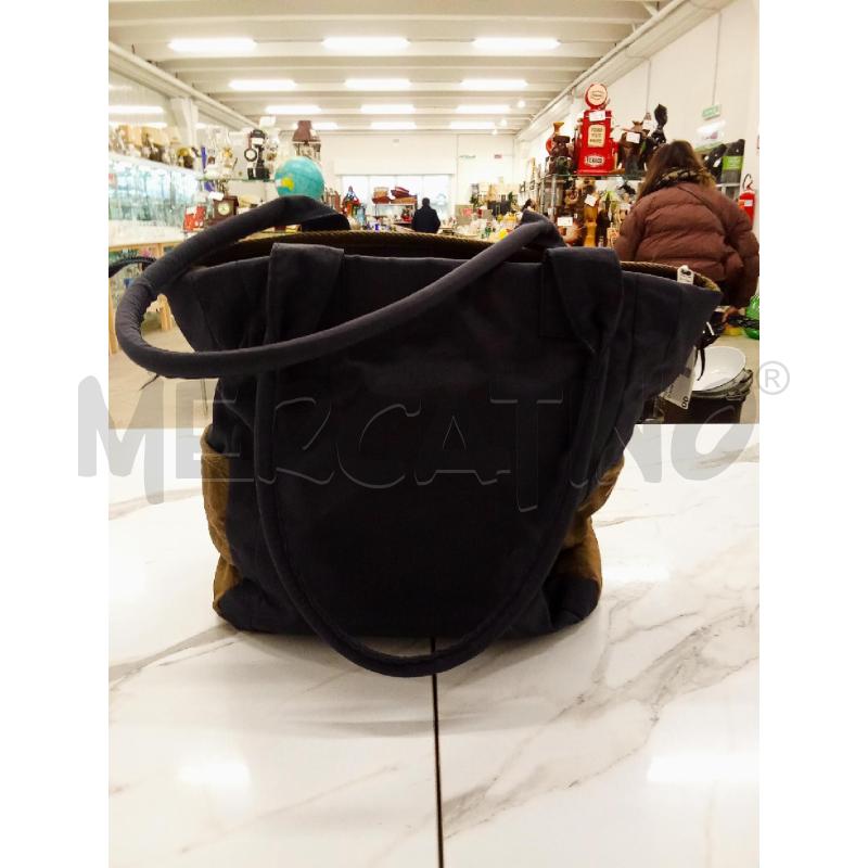 BORSA DONNA BLU NAPAPIRI GEOGRAPHIC  | Mercatino dell'Usato San giorgio del sannio 2