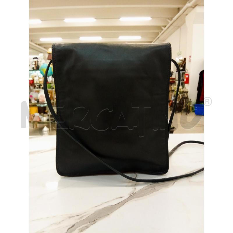 BORSA DONNA NERA FRANCESCO BIASIA DET.ARGENTATO | Mercatino dell'Usato San giorgio del sannio 3
