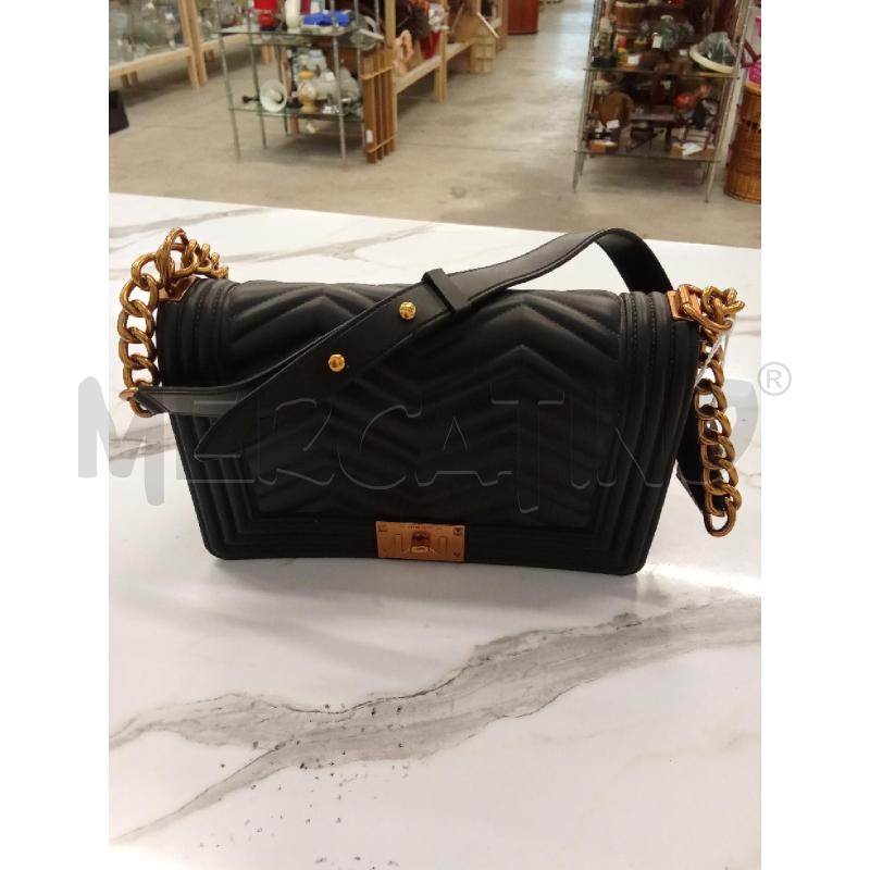 BORSA DONNA NERA IN GOMMA MARC ELLIS CATENA  | Mercatino dell'Usato San giorgio del sannio 1