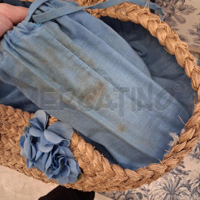 BORSA DONNA PAGLIA INTRECCIATA 2 FIORI BLU  | Mercatino dell'Usato San giorgio del sannio 4