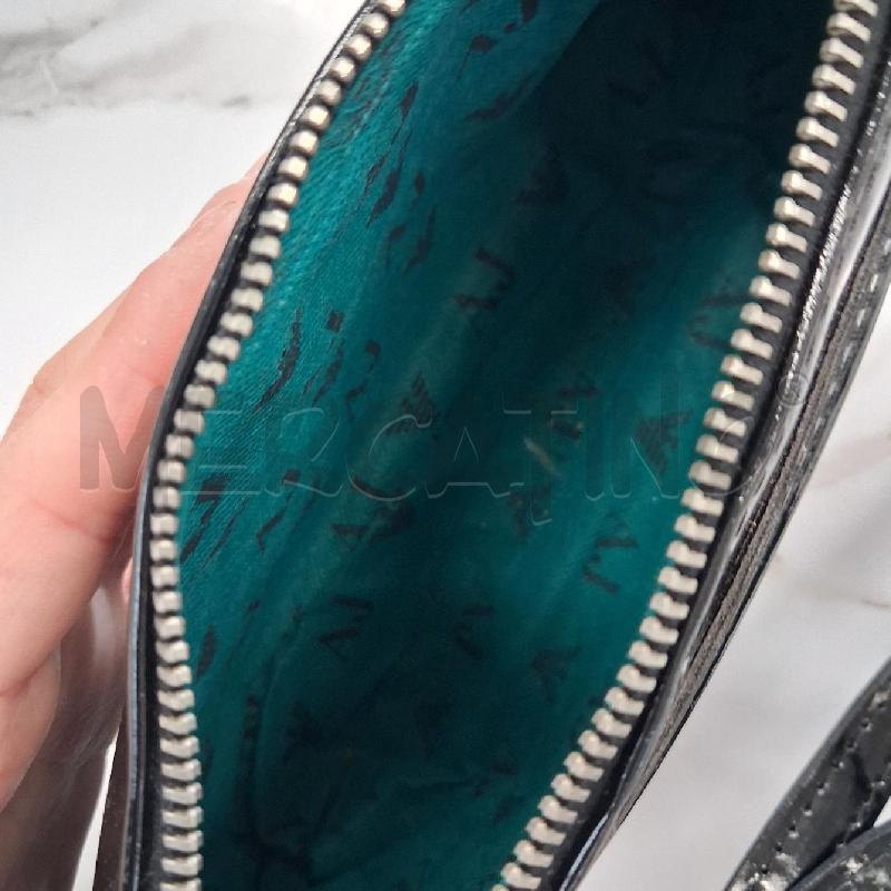 BORSA DONNA PICCOLA  NERA LUCIDA A SPALLA  | Mercatino dell'Usato San giorgio del sannio 4