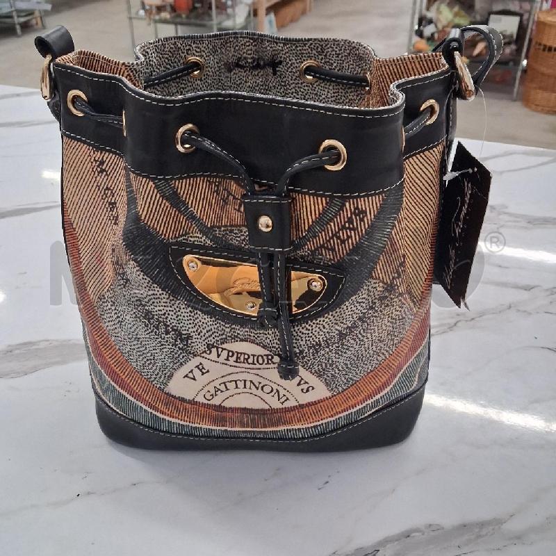 BORSA DONNA SECCHIELLO GATTINONI  | Mercatino dell'Usato San giorgio del sannio 1