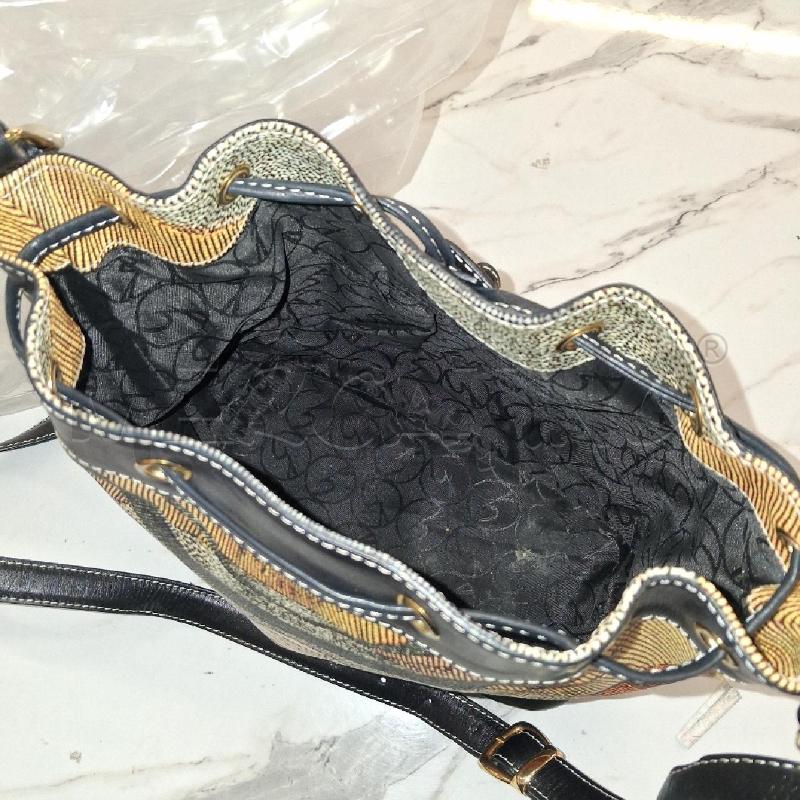 BORSA DONNA SECCHIELLO GATTINONI  | Mercatino dell'Usato San giorgio del sannio 3
