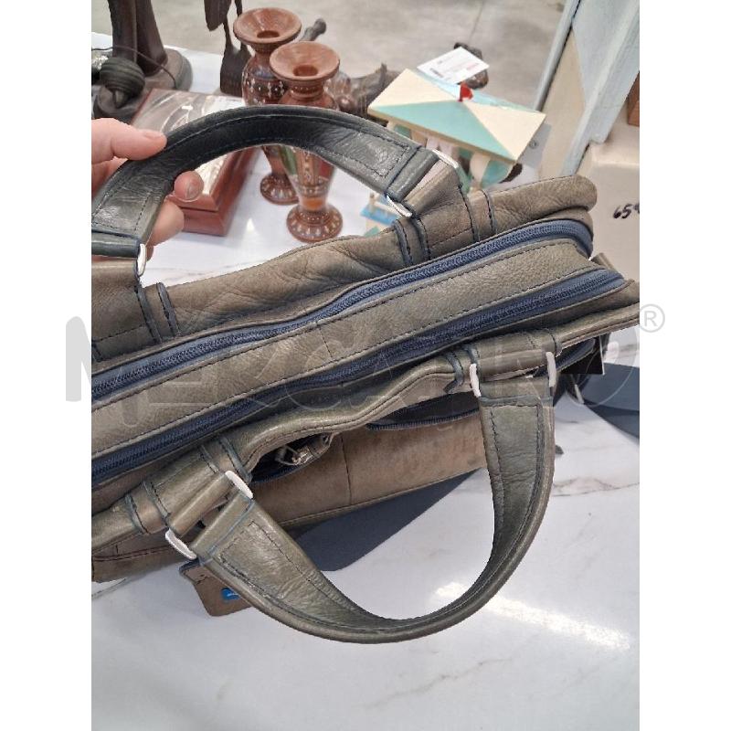 BORSA DONNA VERDE DA UFFICIO  | Mercatino dell'Usato San giorgio del sannio 4