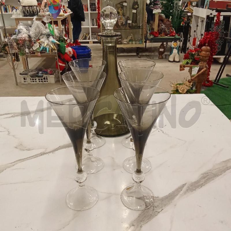 BOTTIGLIA CRISTALLO VETRO FUMÈ + CALICI  | Mercatino dell'Usato San giorgio del sannio 1