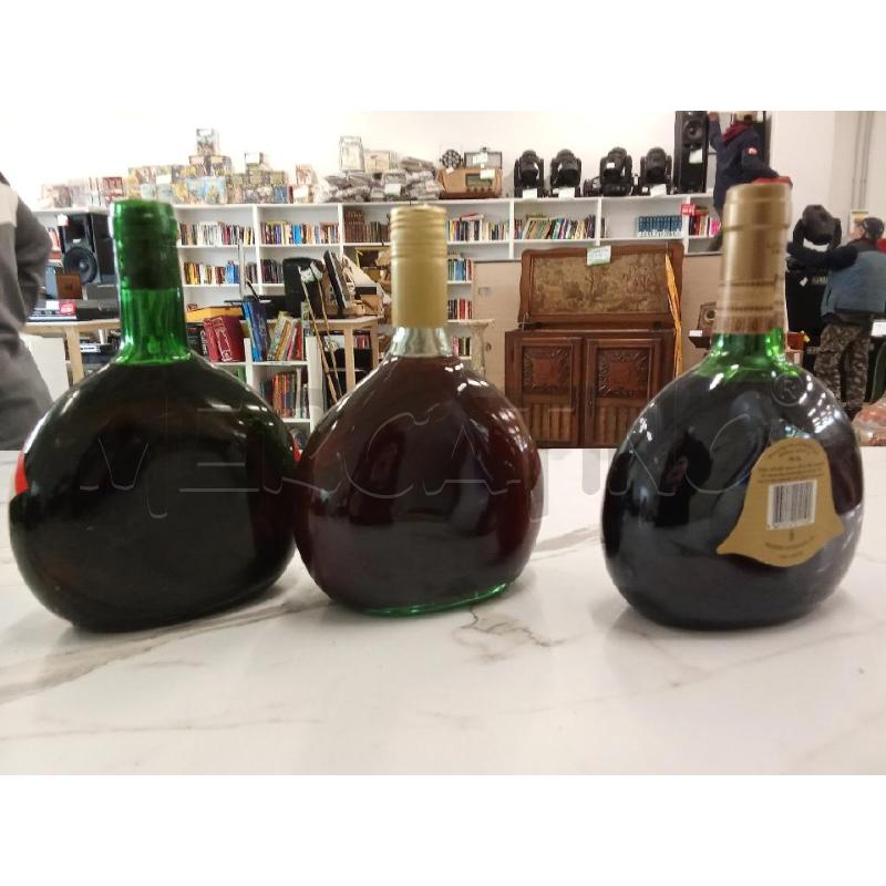 BOTTIGLIE TRIS VINO VECCHIE  | Mercatino dell'Usato San giorgio del sannio 4