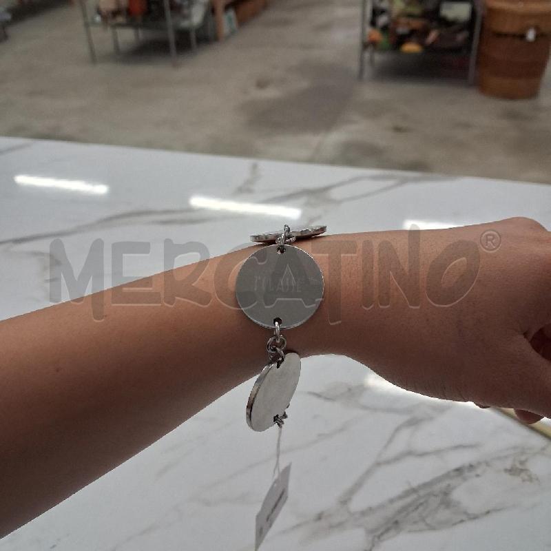 BRACCIALE ARGENTATO PRIMA CLASSE CERCHI DIFETTI | Mercatino dell'Usato San giorgio del sannio 2