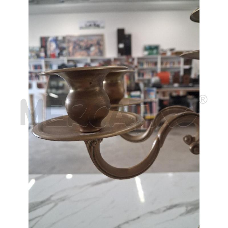 CANDELABRO METALLO DORATO VETRO  | Mercatino dell'Usato San giorgio del sannio 5