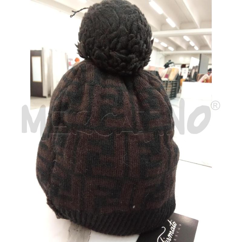 CAPPELLINO FENDI MARRONE LOGHI PON PON | Mercatino dell'Usato San giorgio del sannio 2
