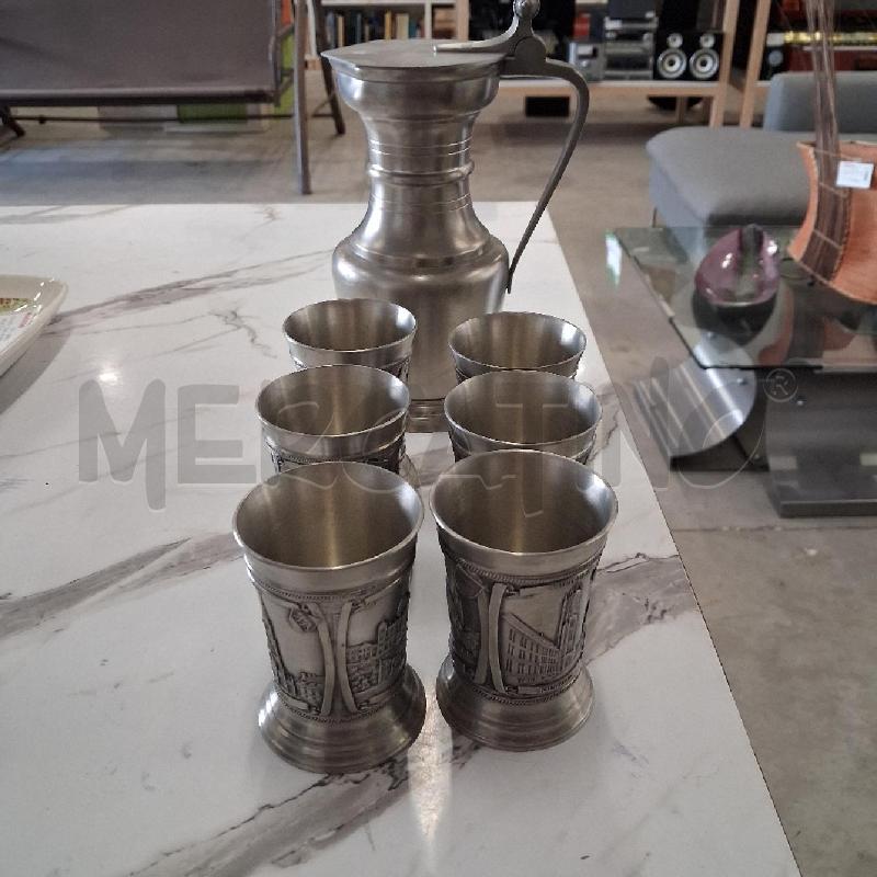 CARAFFA + BICCHIERINI PELTRO + BICCHIERINI LAVORATI  | Mercatino dell'Usato San giorgio del sannio 1