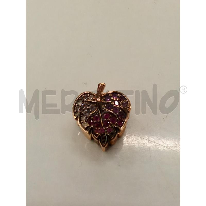 CIONDOLO FOGLIA STRASS COLORATI  | Mercatino dell'Usato San giorgio del sannio 3