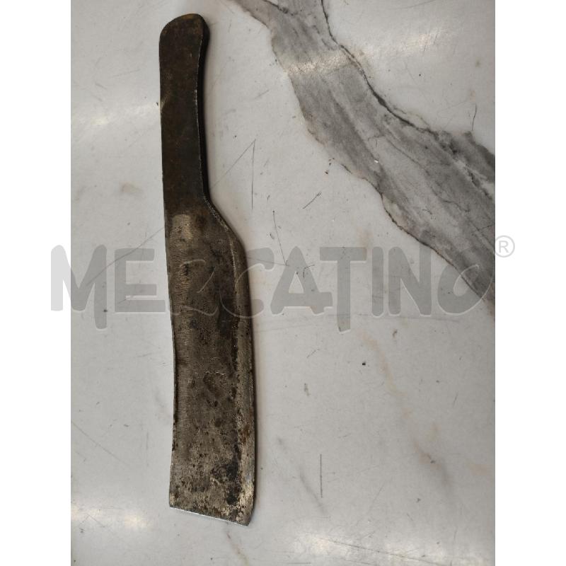COLTELLO ARTIGIANALE FERRO  | Mercatino dell'Usato San giorgio del sannio 1