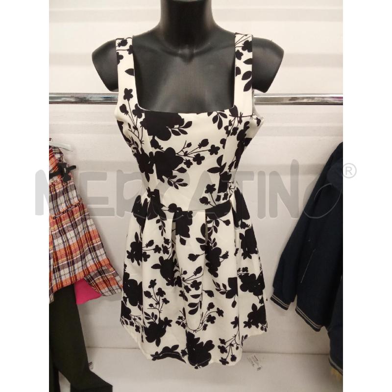 COMPLETO DONNA GIACCA + VESTITO BIANCHI FIORI NERI BLOOMA  | Mercatino dell'Usato San giorgio del sannio 3