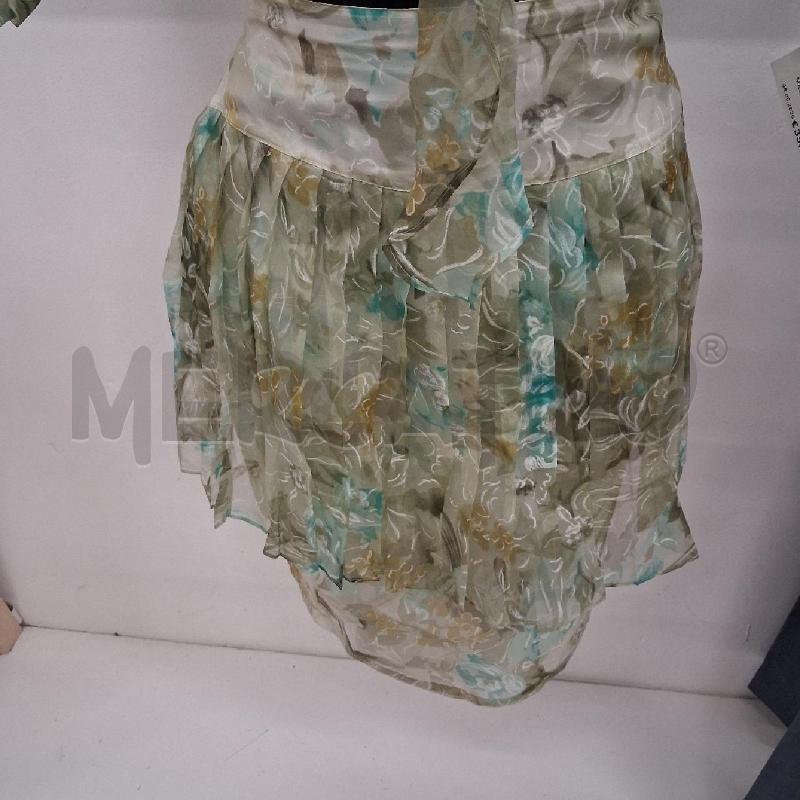 COMPLETO DONNA GONNA MAGLIA PURA SETA VERDE FLOREALE  | Mercatino dell'Usato San giorgio del sannio 3