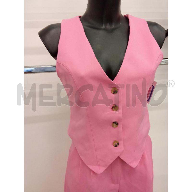 COMPLETO DONNA ROSA GILET + PANTALONE BOTTONI MARRONI RADICA FASHION | Mercatino dell'Usato San giorgio del sannio 2