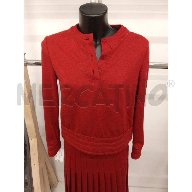 COMPLETO DONNA ROSSO LUISA SPAGNOLI DET.COLLETTO BEIGE | Mercatino dell'Usato San giorgio del sannio 2