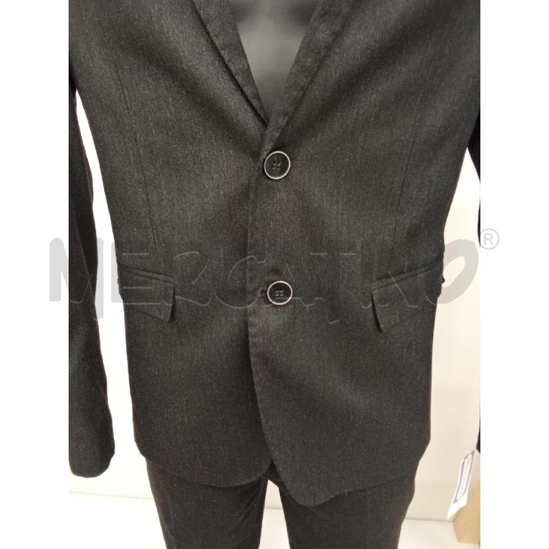 COMPLETO UOMO GIACCA PANTALONE GRIGIO SCURO MALCOM  | Mercatino dell'Usato San giorgio del sannio 2