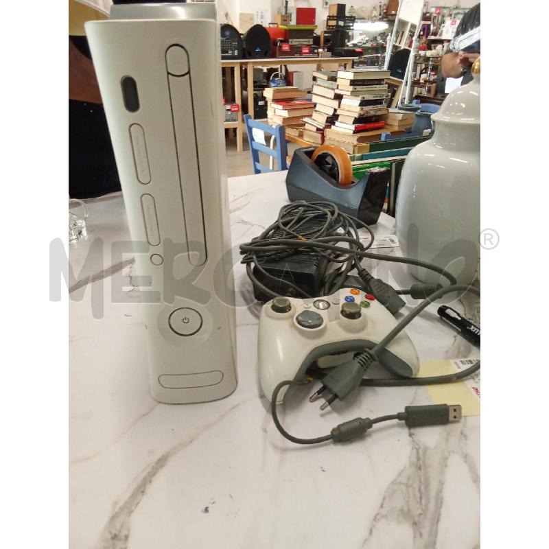 CONSOLLE XBOX 360+ CONTROLLER + CAVO  | Mercatino dell'Usato San giorgio del sannio 1