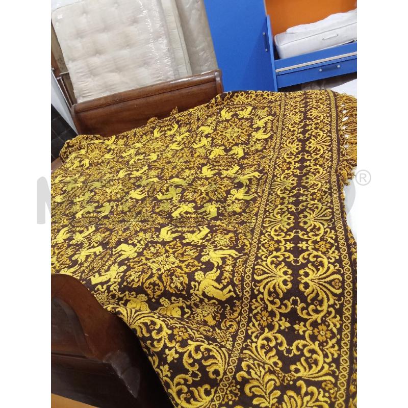 COPRI LETTO MATRIMONIALE GIALLO E MARRONE CON FRANGE | Mercatino dell'Usato San giorgio del sannio 1