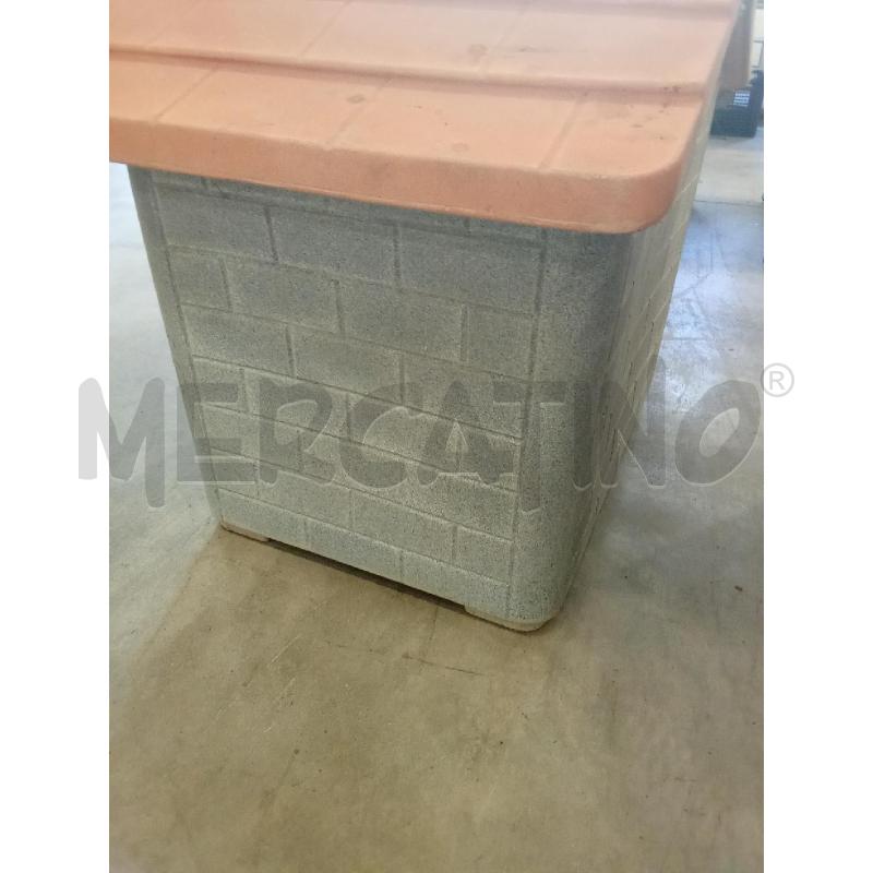 CUCCIA CANE PLASTICA TETTO EFFETTO MATTONE  | Mercatino dell'Usato San giorgio del sannio 3