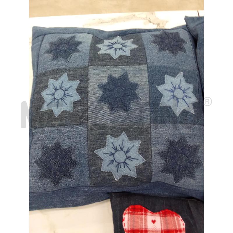 CUSCINO SET 3 JEANS FATTI A MANO QUADRATI | Mercatino dell'Usato San giorgio del sannio 3