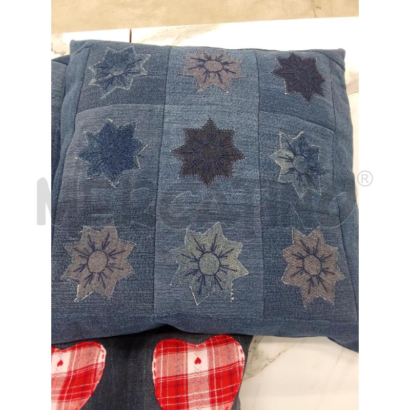 CUSCINO SET 3 JEANS FATTI A MANO QUADRATI | Mercatino dell'Usato San giorgio del sannio 4
