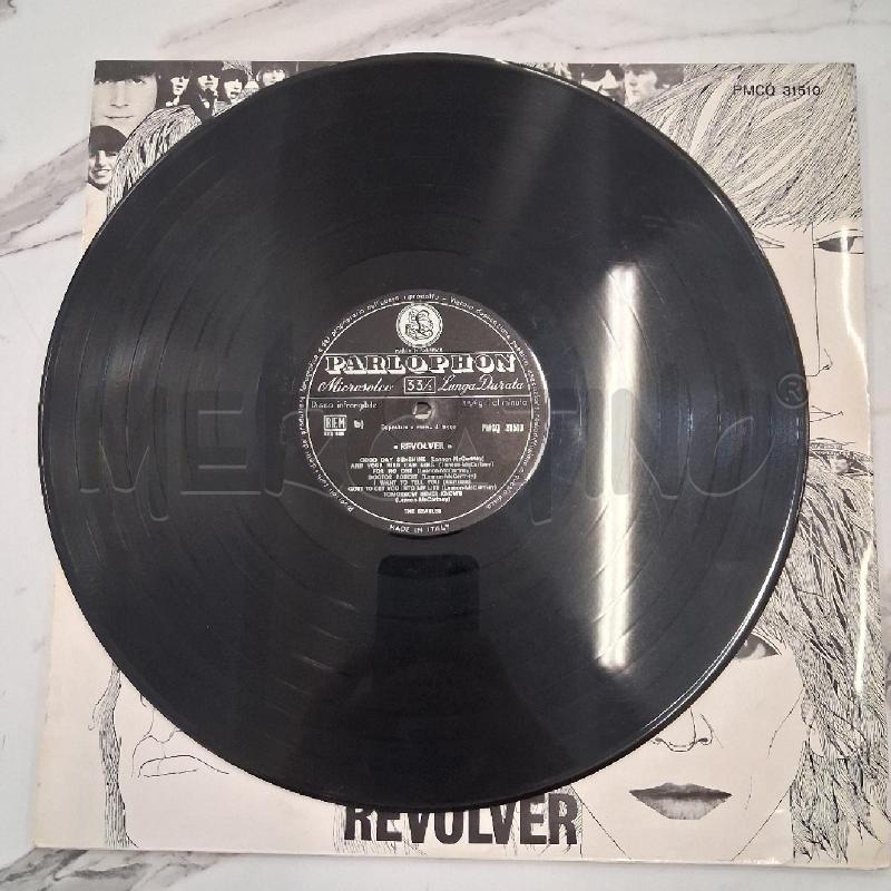 DISCO VINILEREVOLVER | Mercatino dell'Usato San giorgio del sannio 2
