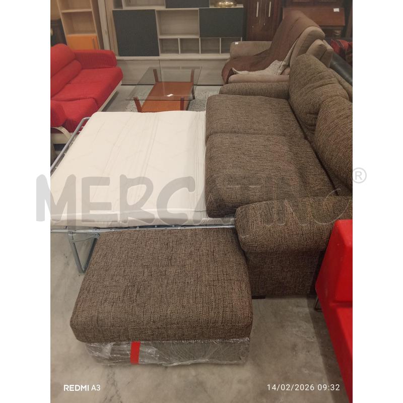 DIVANO LETTO TESSUTO POLTRONE E SOFA + POUF  | Mercatino dell'Usato San giorgio del sannio 3