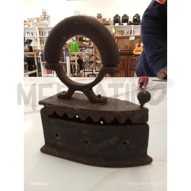 FERRO DA STIRO VECCHIO FERRO  | Mercatino dell'Usato San giorgio del sannio 1