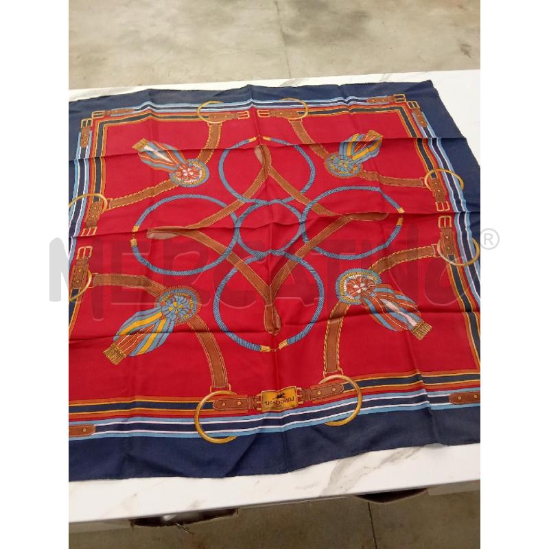 FOULARD ROSSO BORDO BLU DISEGNO CINTURA ITALIAN SILK | Mercatino dell'Usato San giorgio del sannio 1
