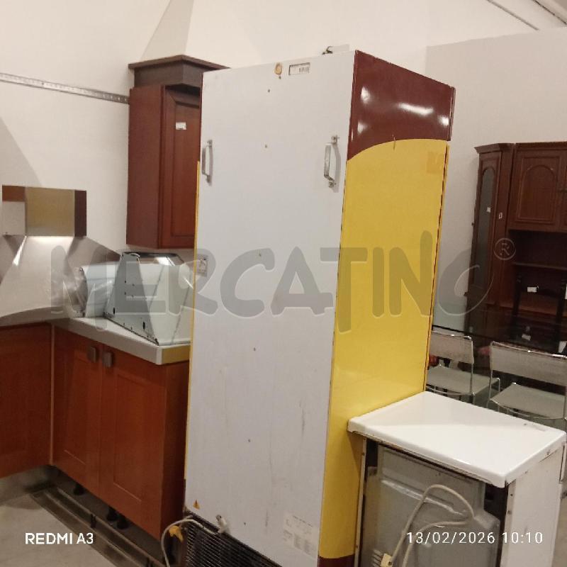FRIGORIFERO ANTICA GELATERIA DEL CORSO  | Mercatino dell'Usato San giorgio del sannio 2